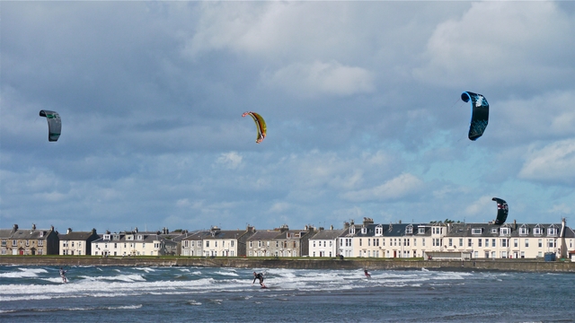 14Kitesurfing