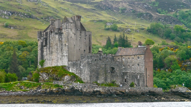 Eilann Donan Castle