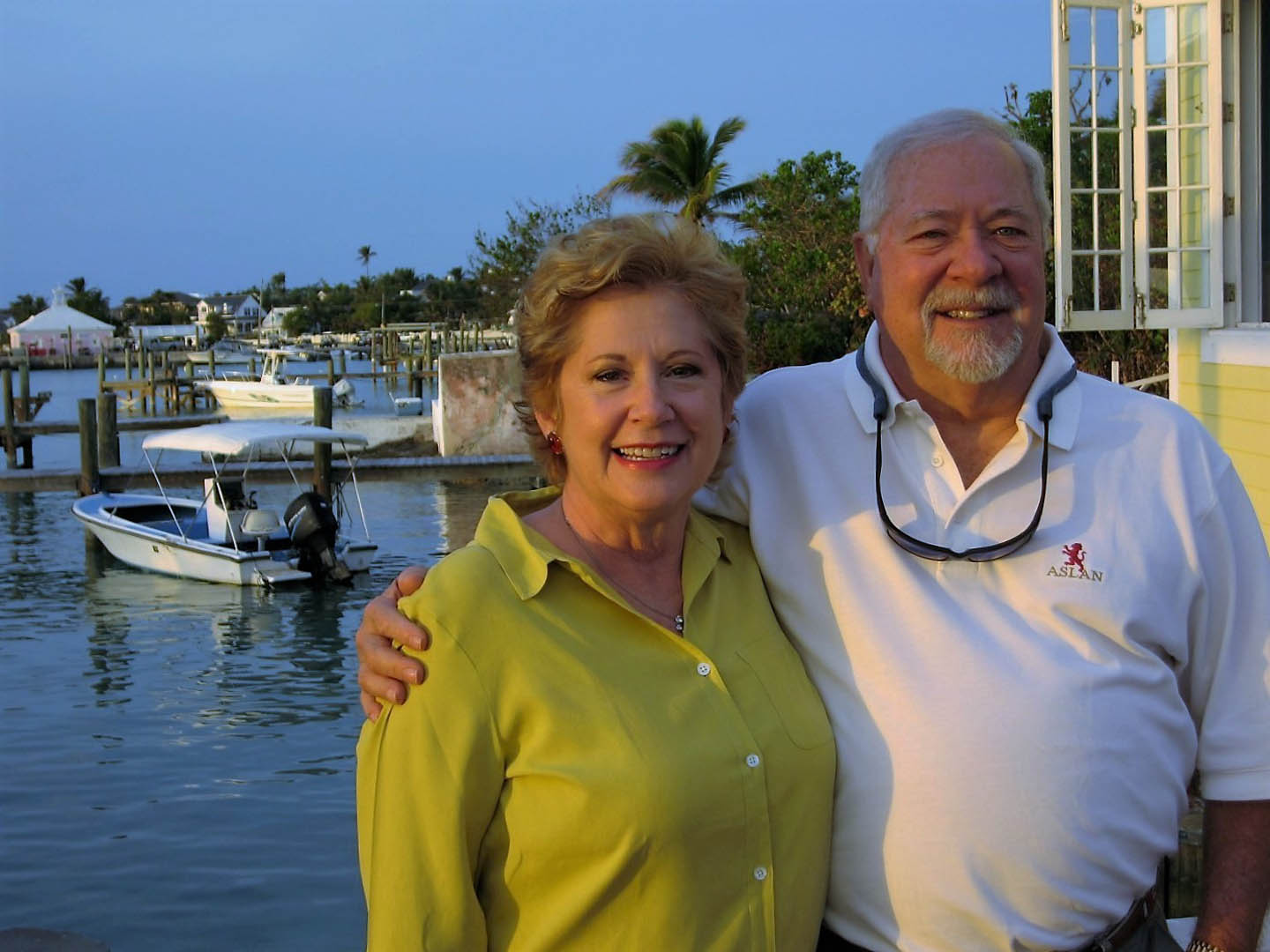 Curt & Bain White - Aslan