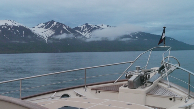 Venture II in Eyjafjordur at 0400