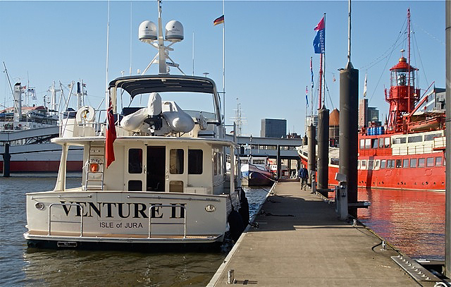 Venture II in Hamburg