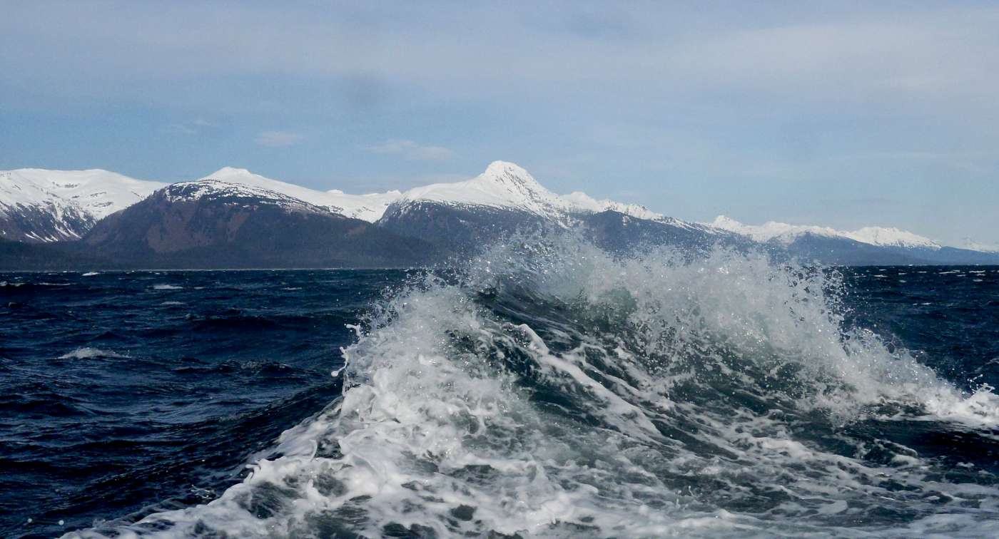 Stong winds in Stephens Passage