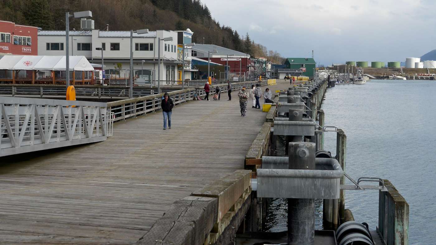 Juneau docks awaiting cruise ships