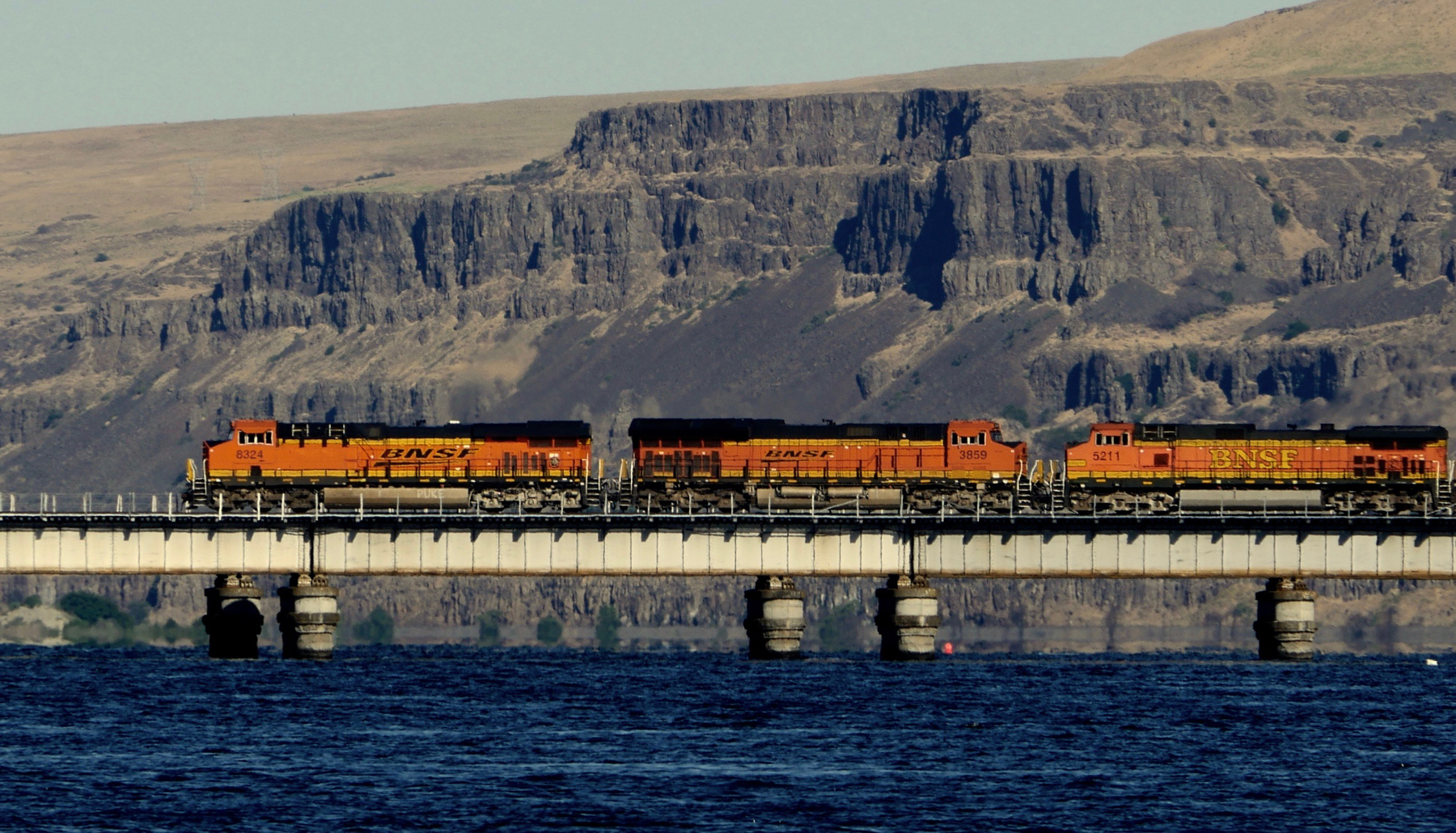BNSF locomotives