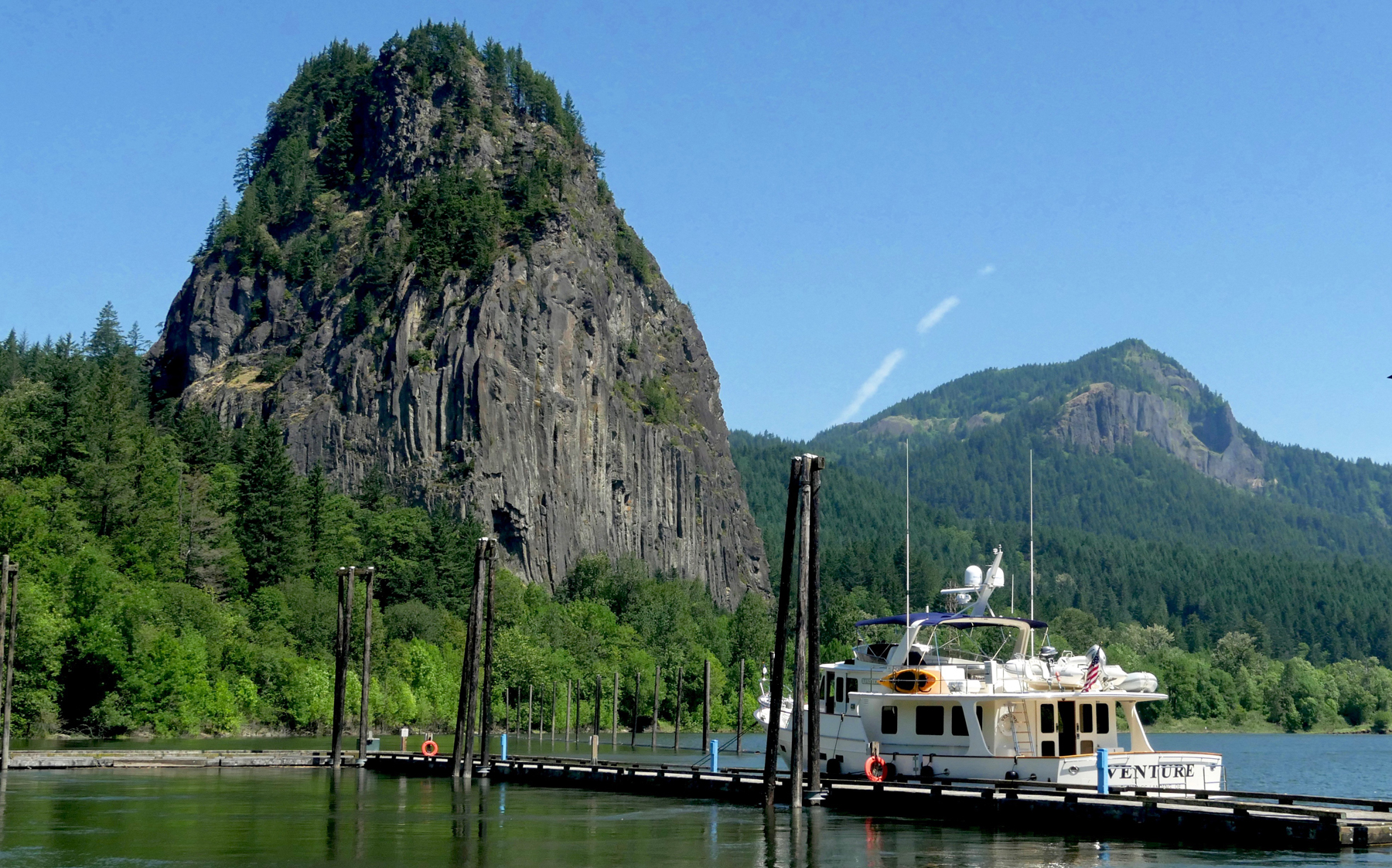 Beacon Rock remnant from iceage flood