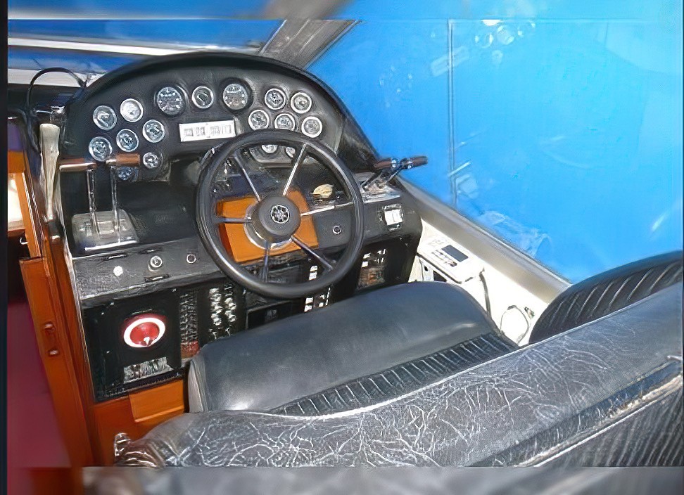 Laguna 10 meter lower helm