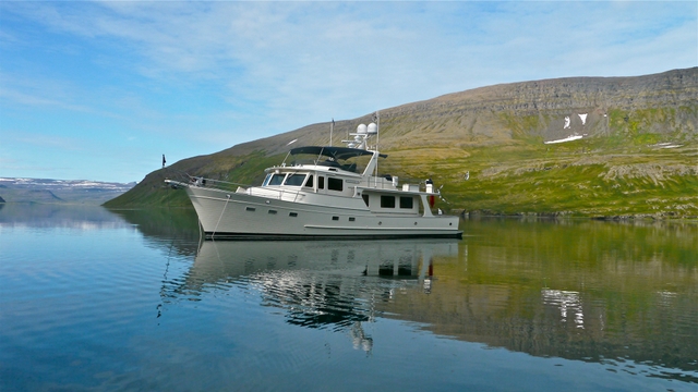 Venture II in Lonafjordur